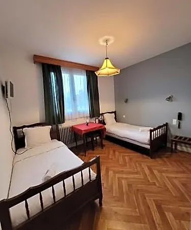 Restaurant Carrier 3* Labalme